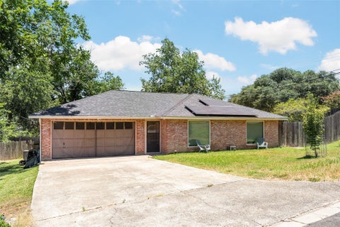 Photo of 102 Chaparral ST, San Marcos, TX 78666 (MLS # 6511599)