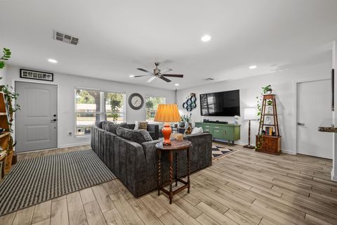 Tiny photo for 1900 Ohlen RD, Austin, TX 78757 (MLS # 9761481)