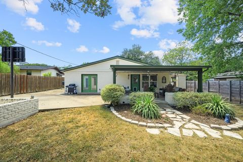 Tiny photo for 1900 Ohlen RD, Austin, TX 78757 (MLS # 9761481)