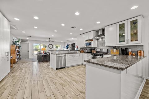Tiny photo for 1900 Ohlen RD, Austin, TX 78757 (MLS # 9761481)