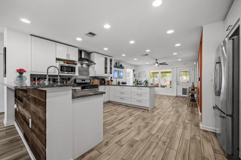 Tiny photo for 1900 Ohlen RD, Austin, TX 78757 (MLS # 9761481)