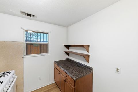Tiny photo for 405 Montopolis DR, Austin, TX 78741 (MLS # 8267980)