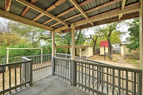 Tiny photo for 405 Montopolis DR, Austin, TX 78741 (MLS # 8267980)