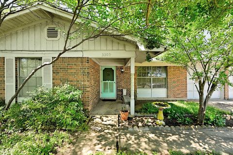 Photo of 3305 Carol Ann DR, Austin, TX 78723 (MLS # 1436137)
