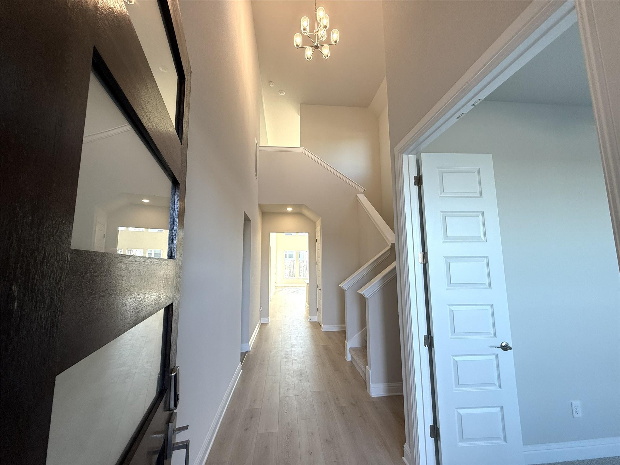 220 Crescent Heights DR