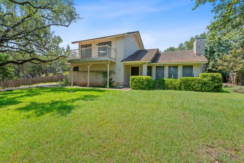 Photo of 709 Show Low CT, Lakeway, TX 78734 (MLS # 2778361)