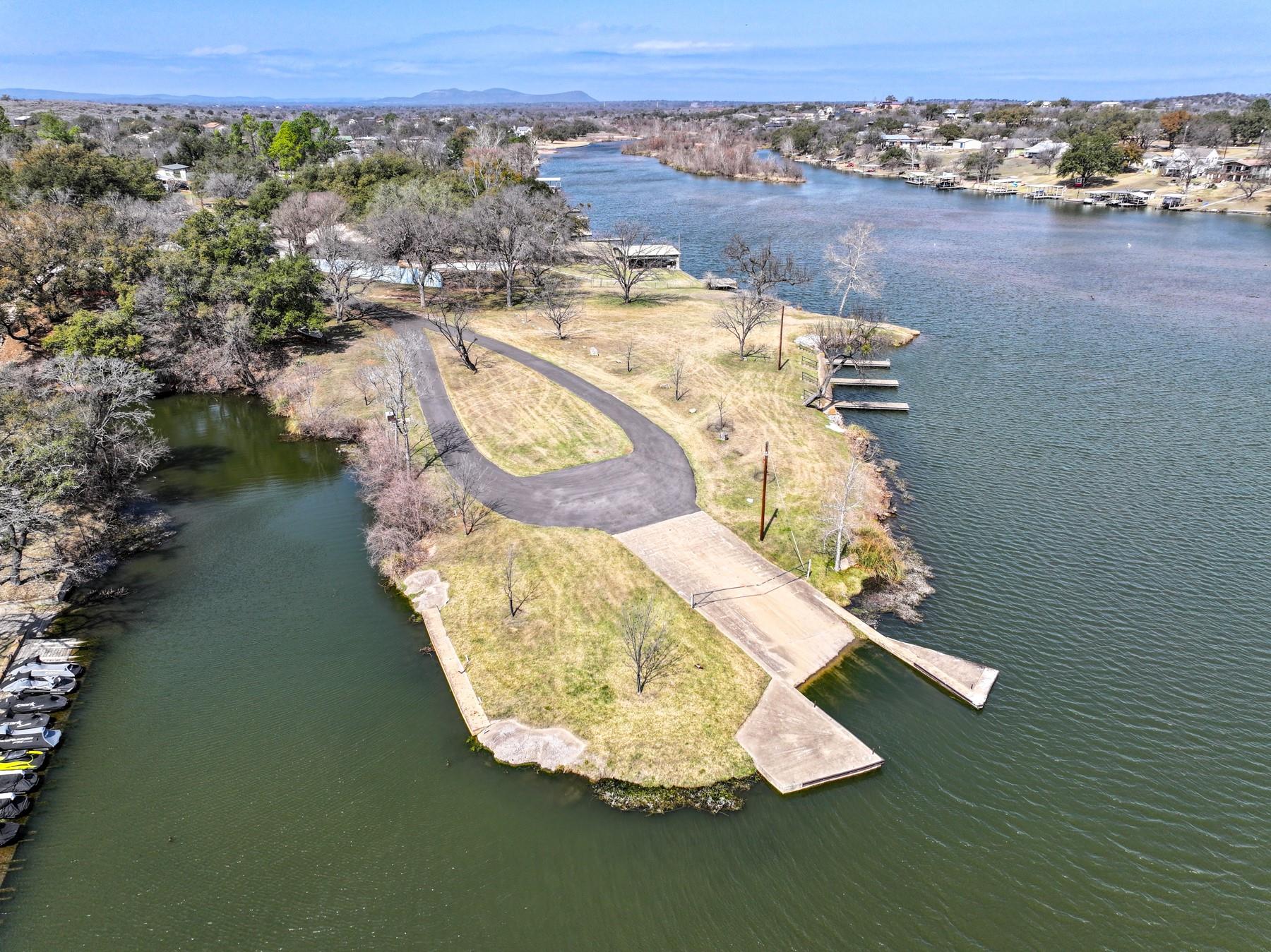 1006 Sandy Harbor DR