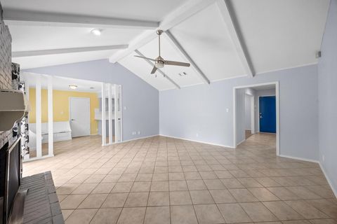 Tiny photo for 1301 S Meadows DR, Austin, TX 78758 (MLS # 2725798)