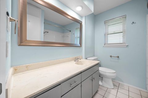 Tiny photo for 1301 S Meadows DR, Austin, TX 78758 (MLS # 2725798)