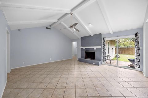 Tiny photo for 1301 S Meadows DR, Austin, TX 78758 (MLS # 2725798)