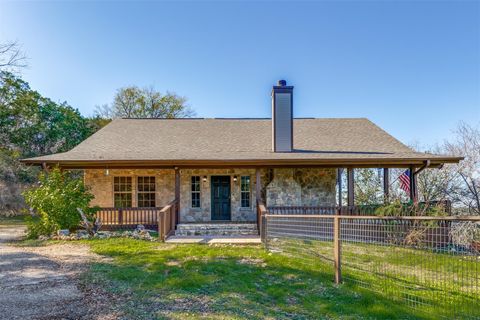 106 Redbud DR Spicewood TX 78669
