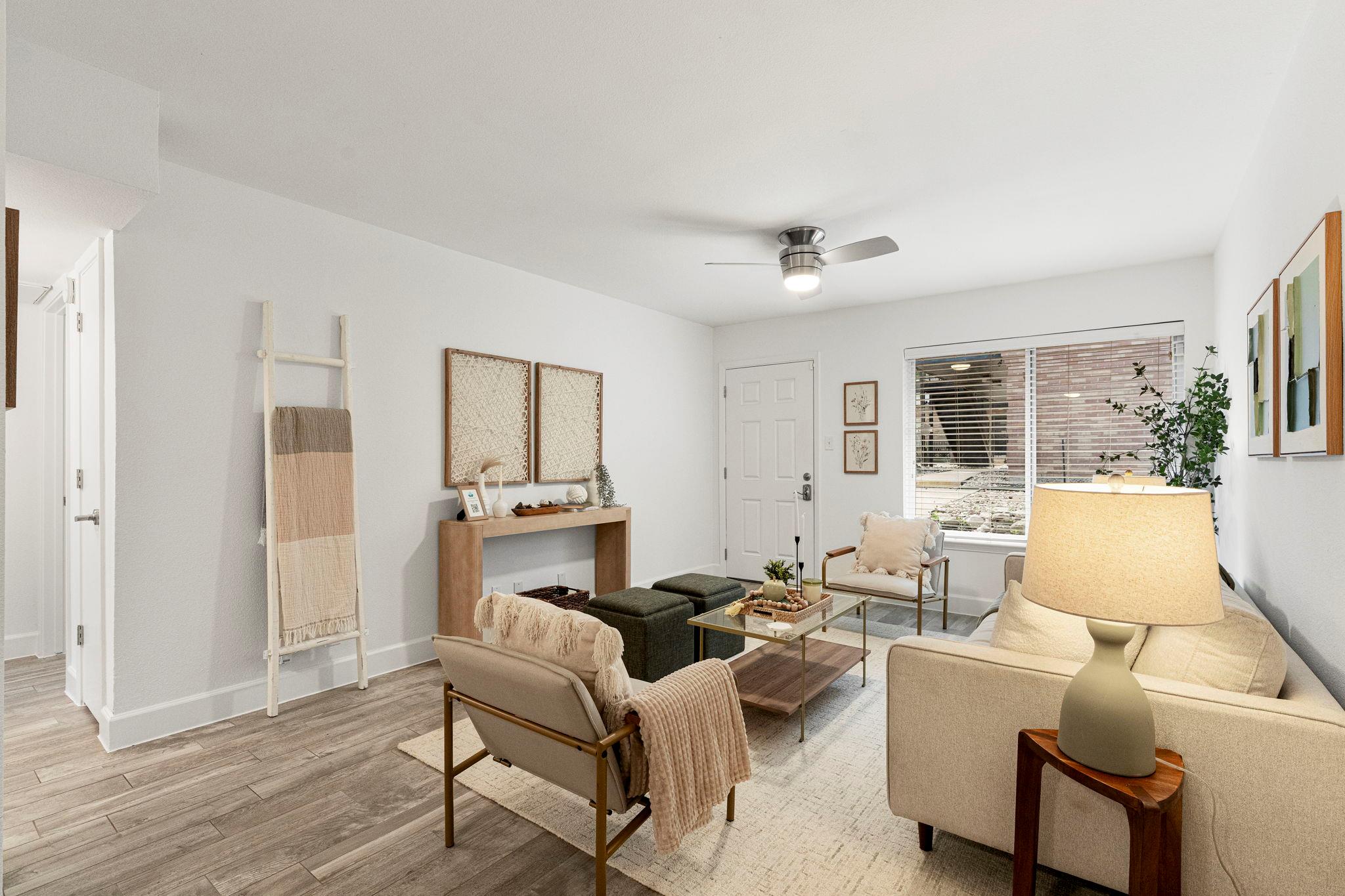 2020 S Congress Ave 2114