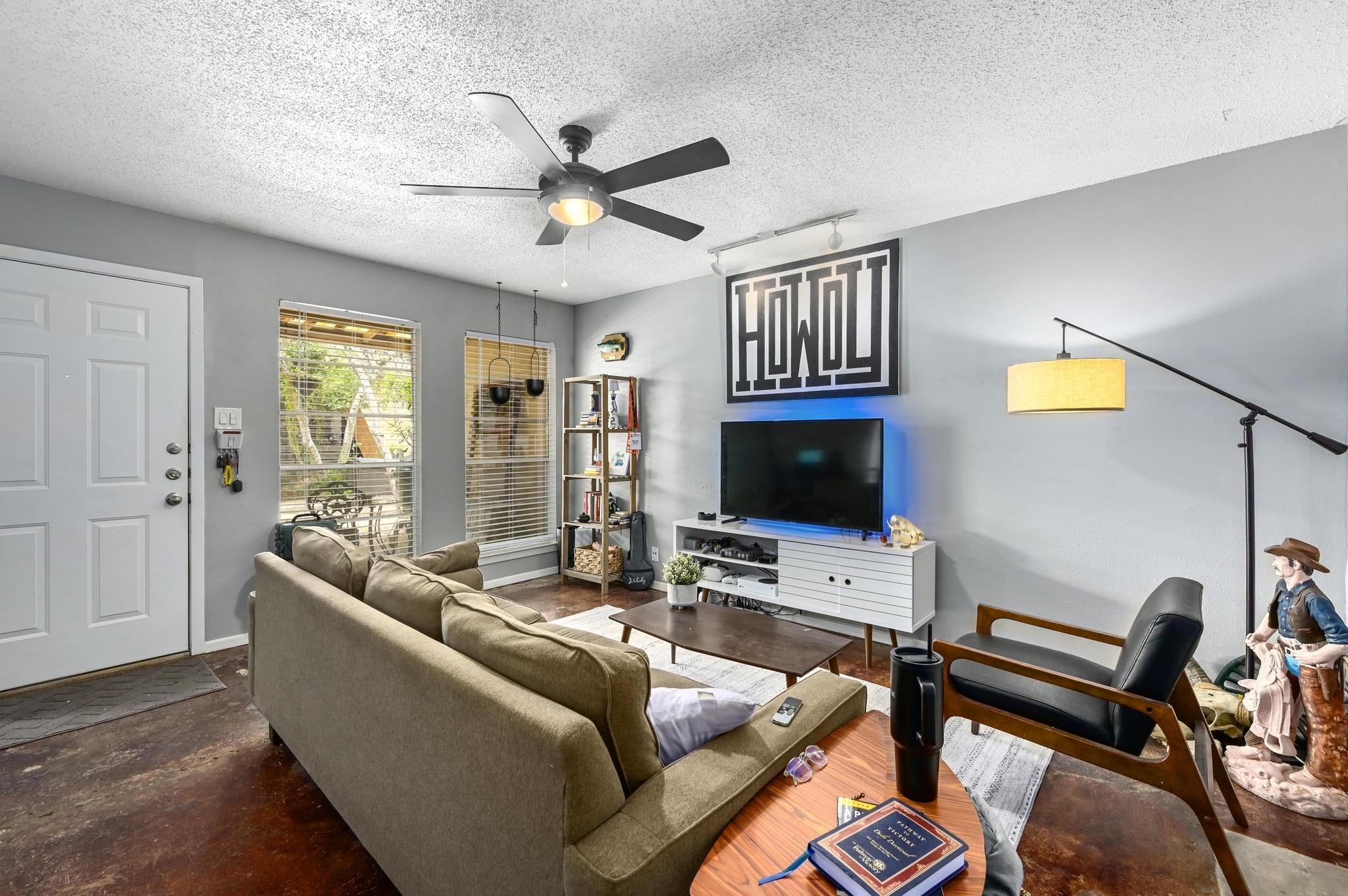 3430 Willowrun DR