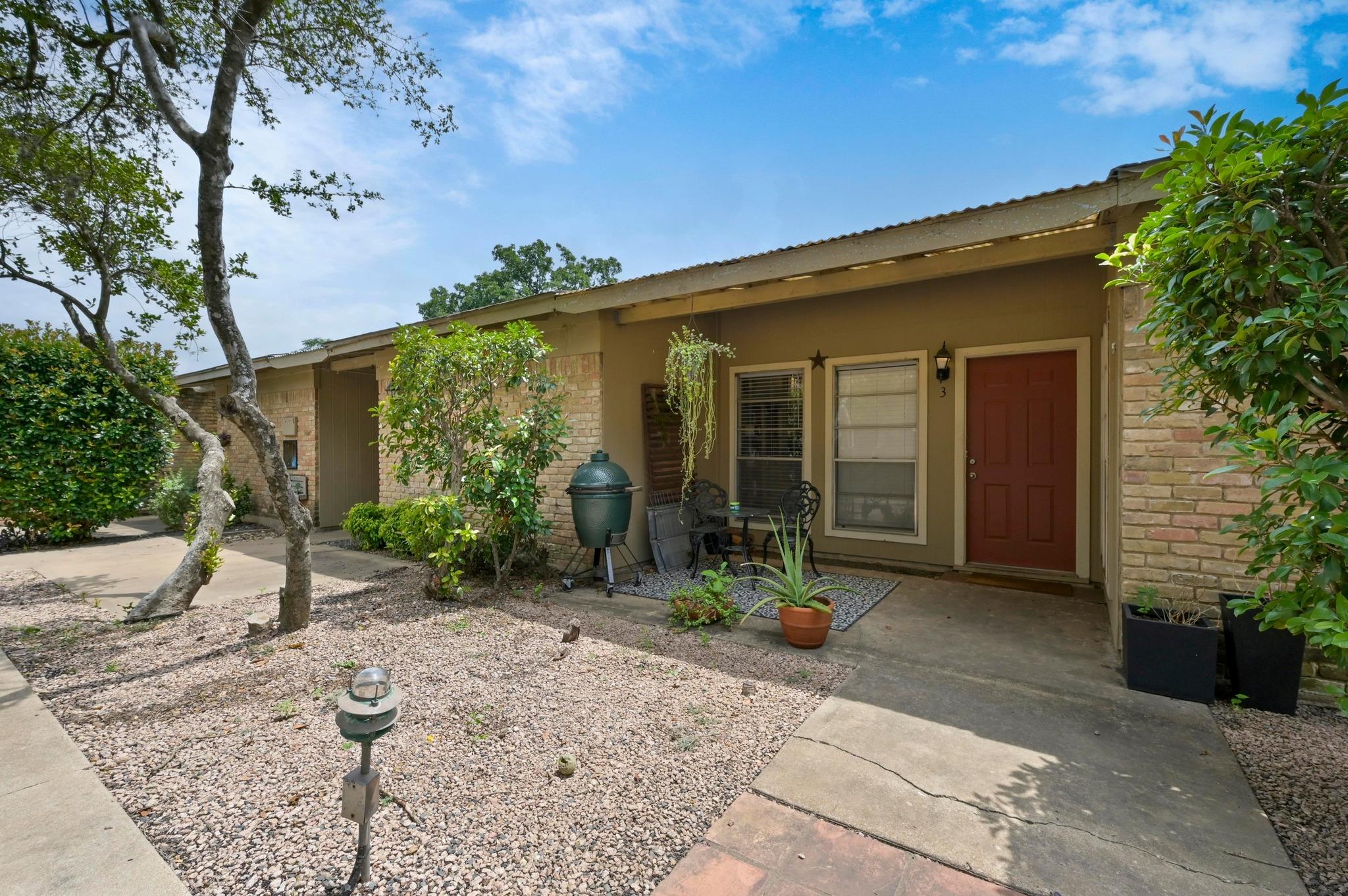 3430 Willowrun DR