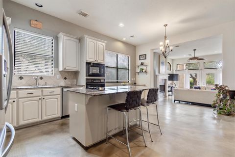 Tiny photo for 6 Monarch Oaks LN, Austin, TX 78738 (MLS # 3874882)