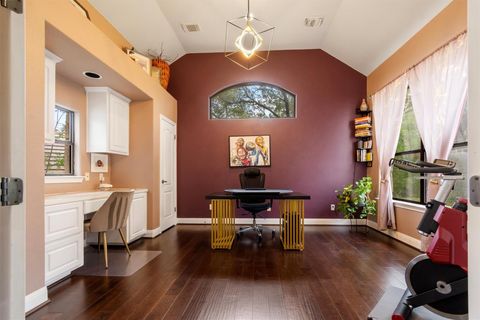 Tiny photo for 6 Monarch Oaks LN, Austin, TX 78738 (MLS # 3874882)