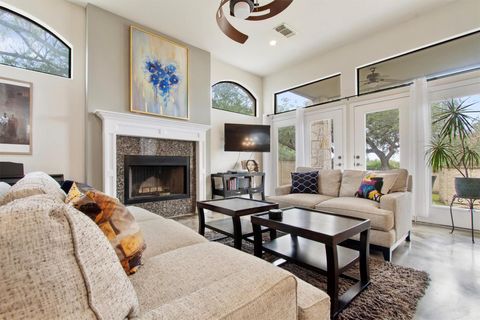 Tiny photo for 6 Monarch Oaks LN, Austin, TX 78738 (MLS # 3874882)