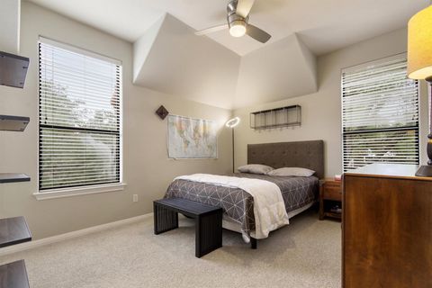 Tiny photo for 6 Monarch Oaks LN, Austin, TX 78738 (MLS # 3874882)