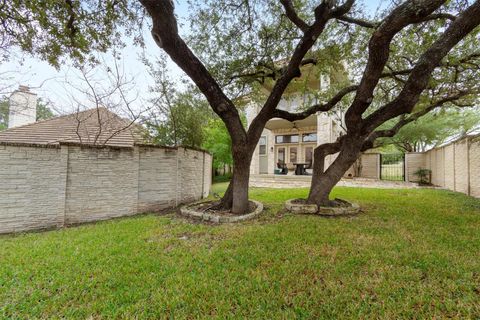 Tiny photo for 6 Monarch Oaks LN, Austin, TX 78738 (MLS # 3874882)