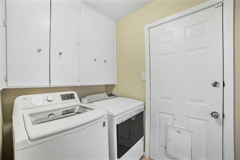 Tiny photo for 8801 Tallwood DR #Unit B, Austin, TX 78759 (MLS # 5189999)