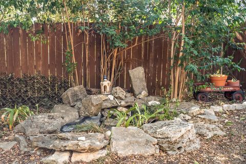 Tiny photo for 8801 Tallwood DR #Unit B, Austin, TX 78759 (MLS # 5189999)