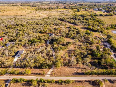 A home in Luling