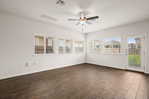 Tiny photo for 9908 Dalliance LN, Manor, TX 78653 (MLS # 1978100)