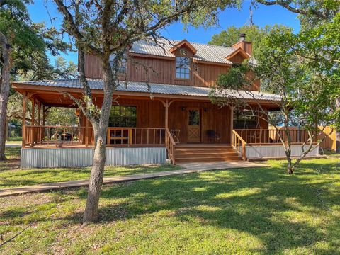 Photo of 39 La Buena Vista DR, Wimberley, TX 78676 (MLS # 5939083)
