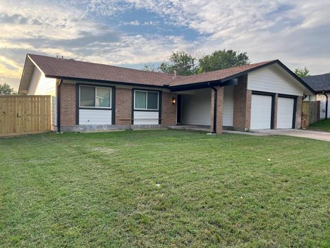 Photo of 4802 Carsonhill DR, Austin, TX 78723 (MLS # 9449365)