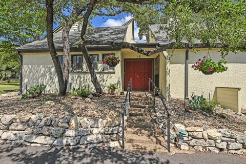 Photo of 15 Casa Verde DR, Lakeway, TX 78734 (MLS # 6470789)
