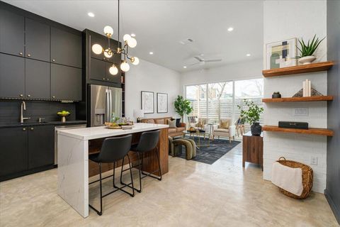 Photo of 924 Cardinal LN, Austin, TX 78704 (MLS # 2911431)