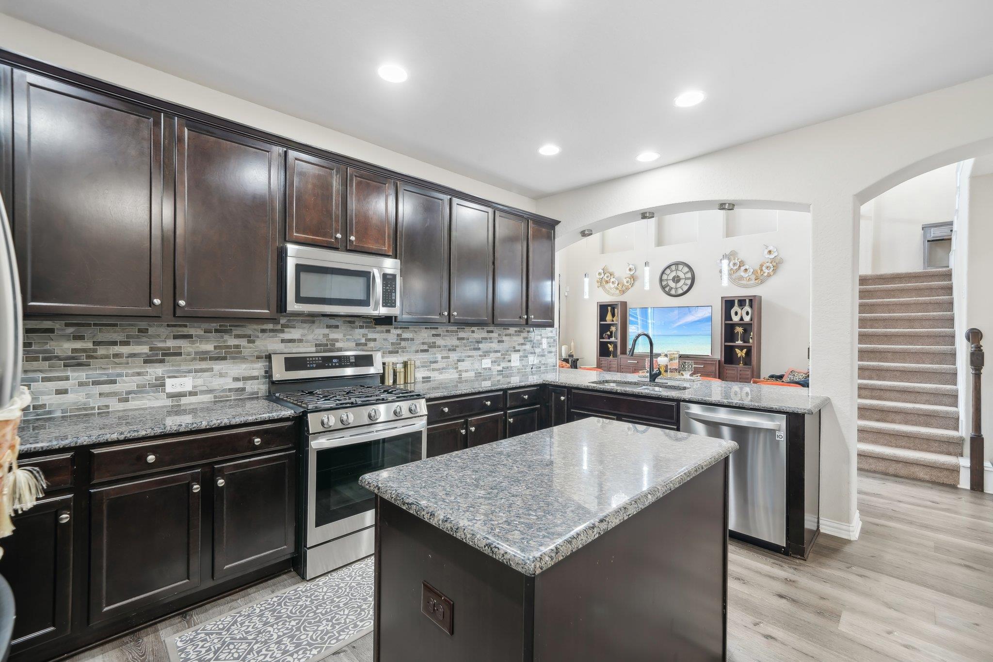 12946 Cedarcreek TRL