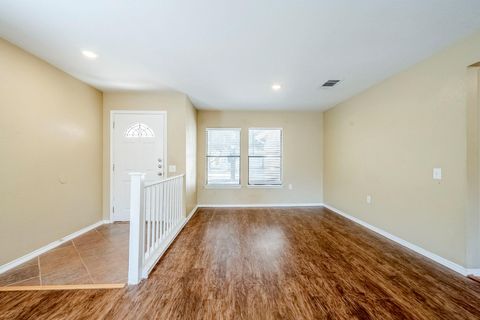 Tiny photo for 7537 Marble Ridge DR, Austin, TX 78747 (MLS # 4574417)