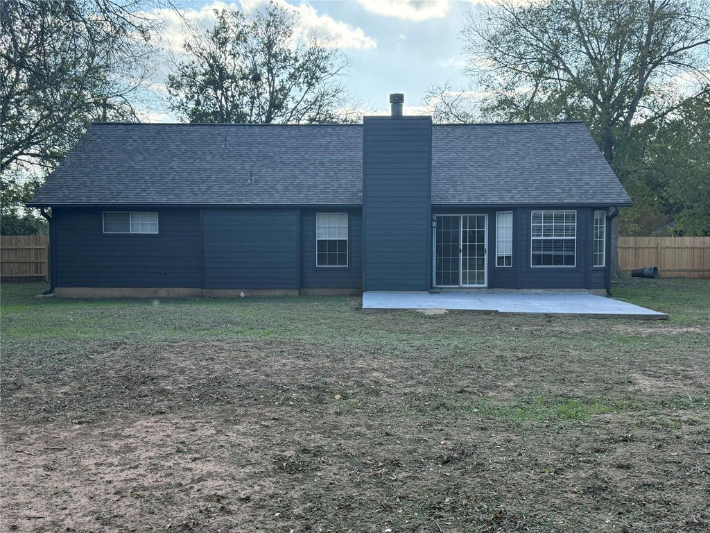 Photo of 134 Laumaia LN, Bastrop, TX 78602 (MLS # 3048547)