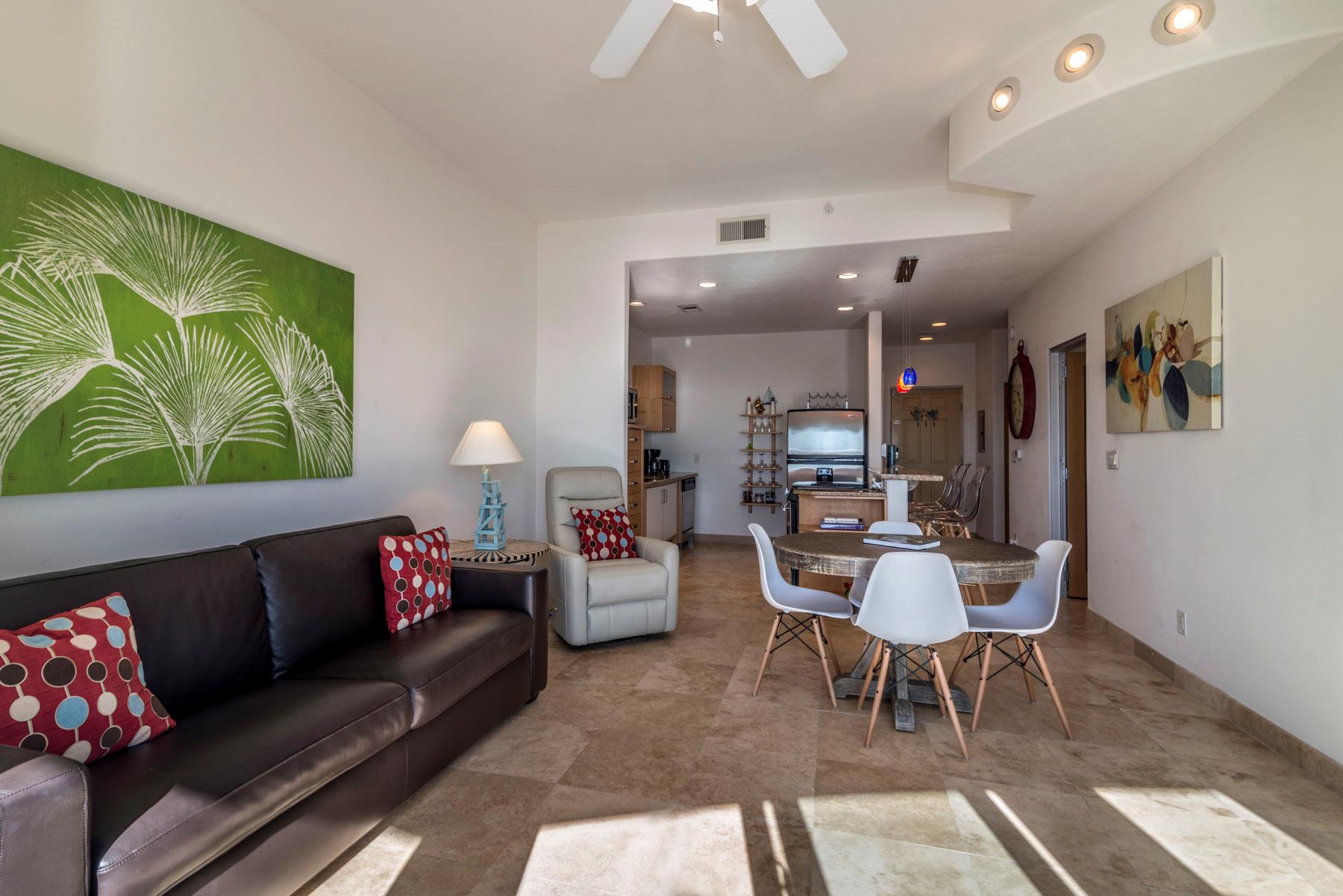 9420 Seawall BLVD 805