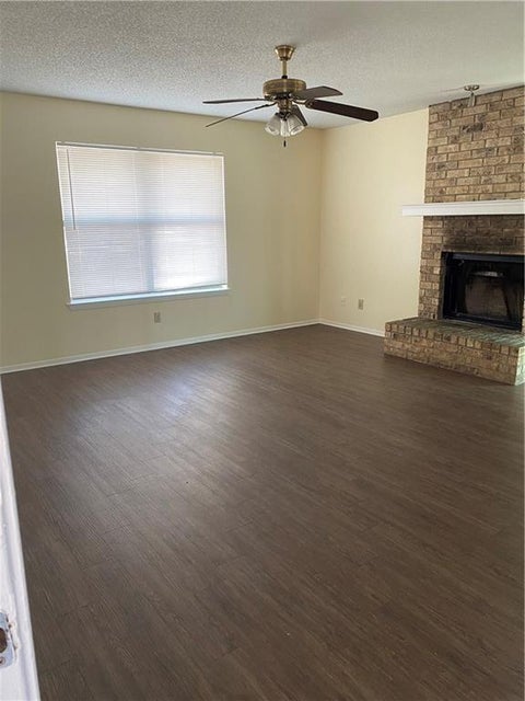 Photo of 1505 Latigo TRCE, Round Rock, TX 78681 (MLS # 5772803)