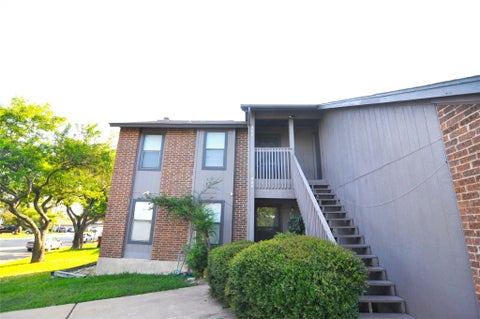 Photo of 400 Rawhide LOOP #406, Round Rock, TX 78681 (MLS # 4622670)