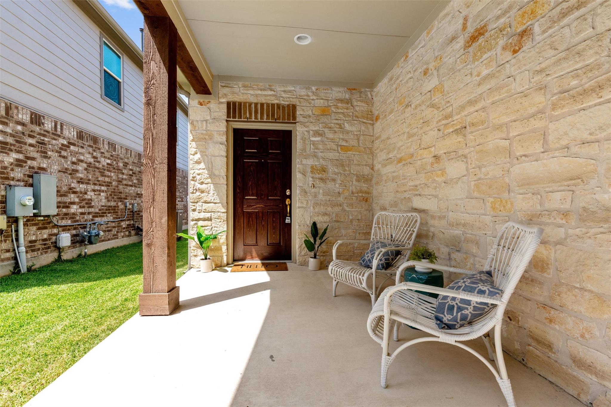 10423 Turnbull LOOP