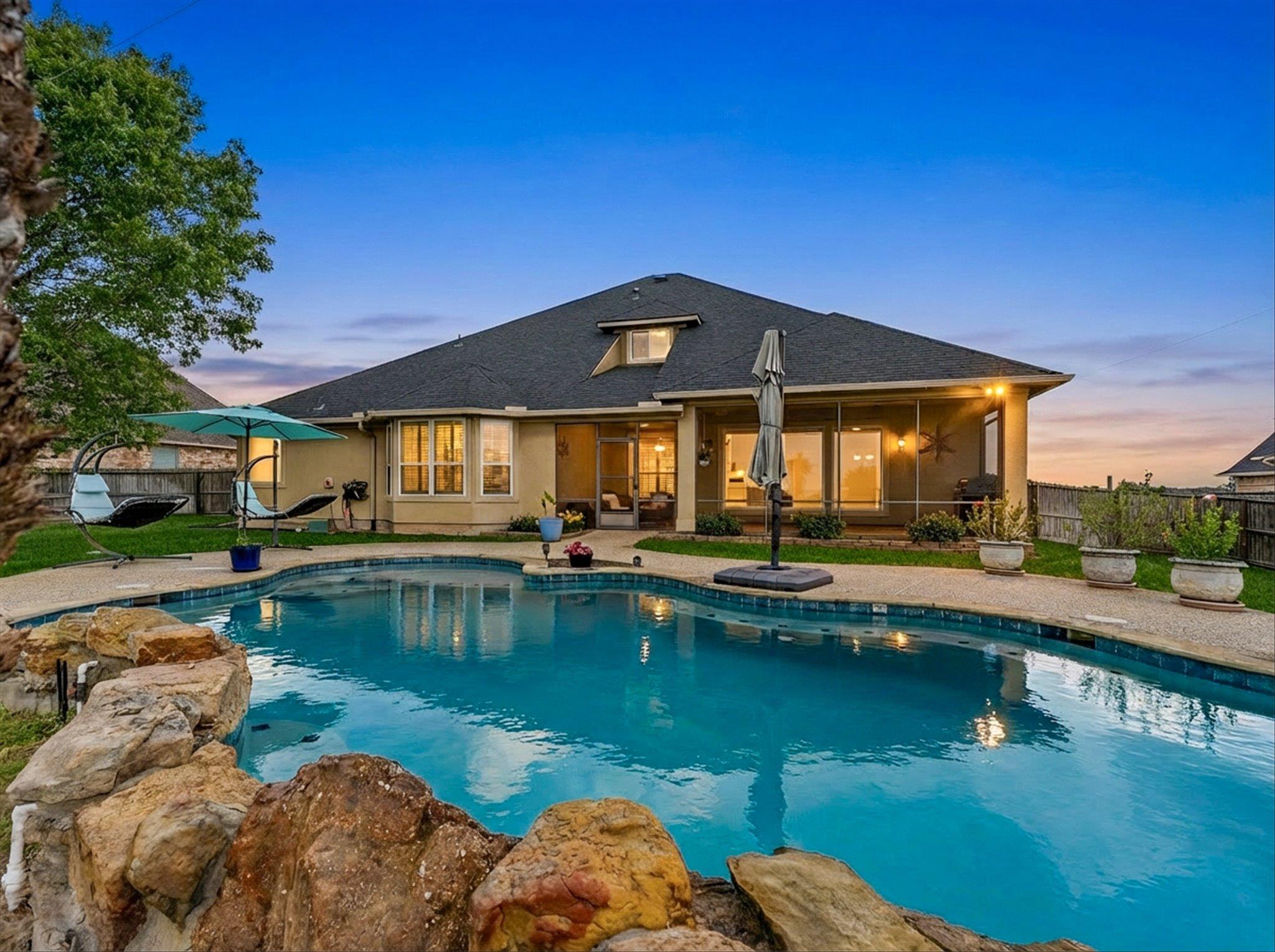 19001 Harbor Side BLVD