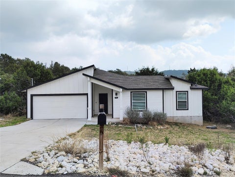 Photo of 7801 Dakota CIR, Lago Vista, TX 78645 (MLS # 1208362)