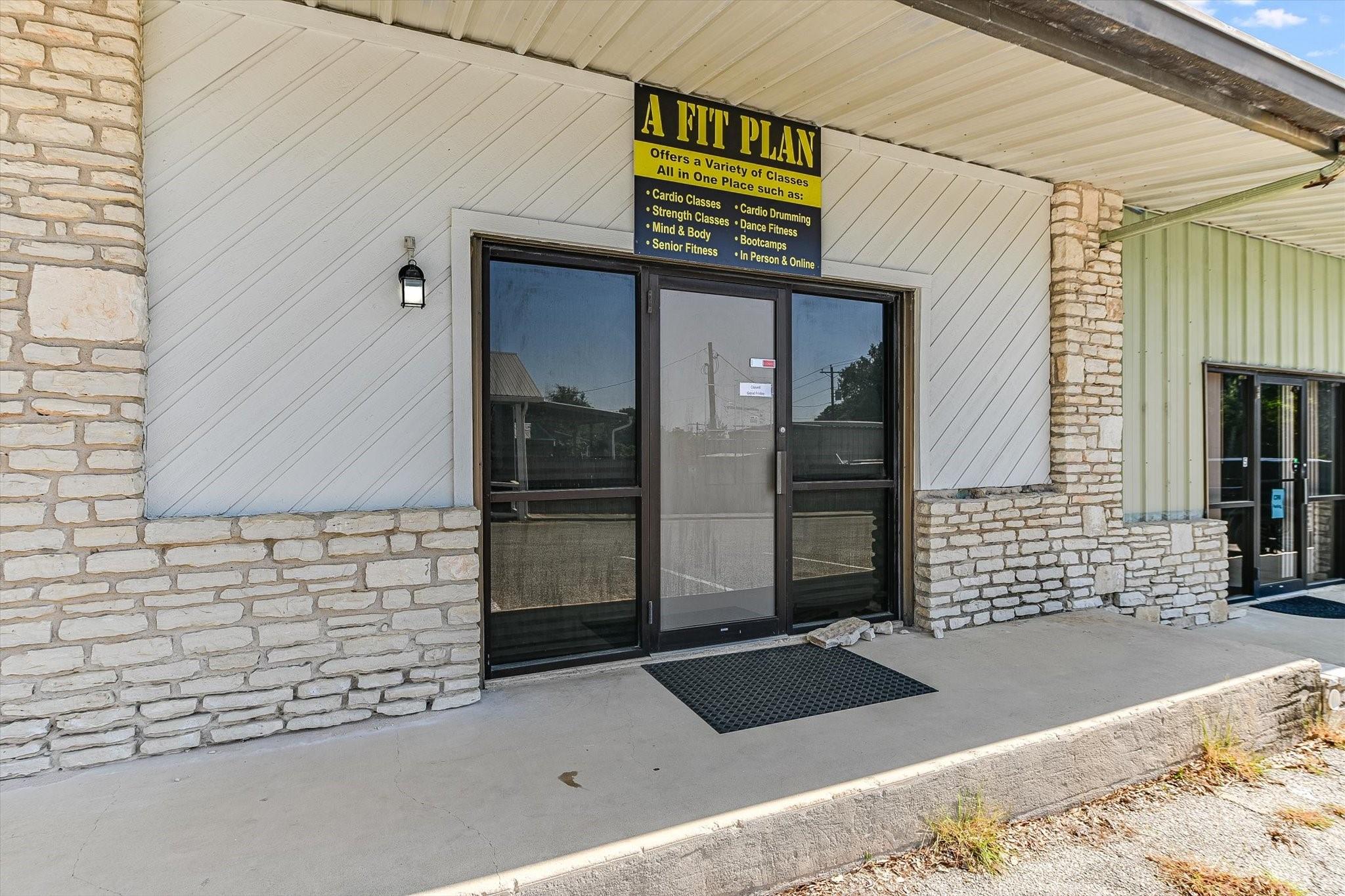 15950 Ranch Road 12