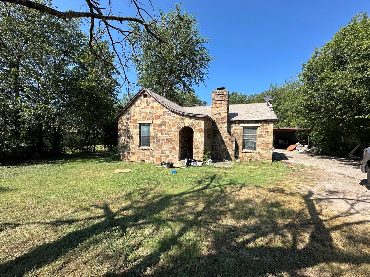804 N Main ST