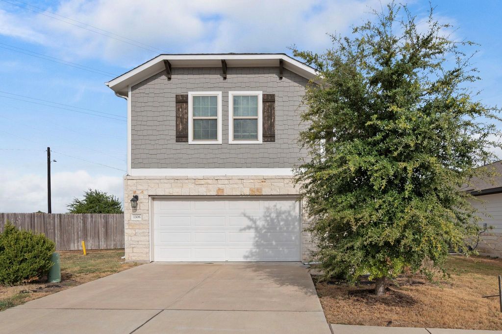 Photo for 1306 Hazleton CV, Austin, TX 78753 (MLS # 1846779)