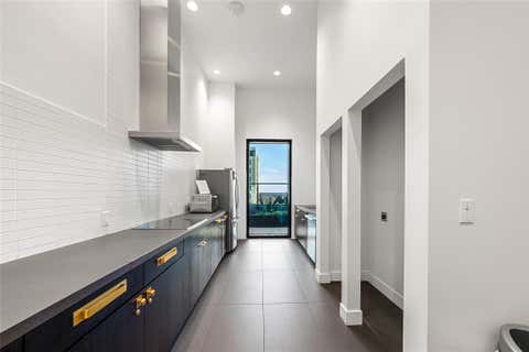 Tiny photo for 70 Rainey ST #2106, Austin, TX 78701 (MLS # 8656207)