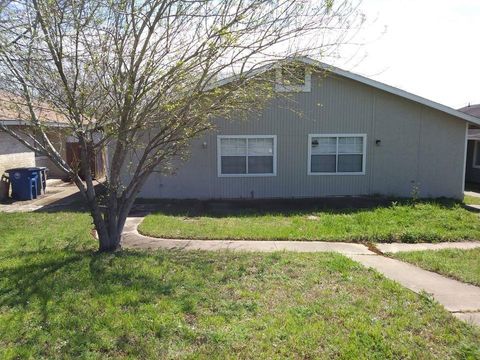 6711 Sandshof DR Austin TX 78724
