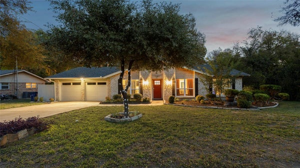 11603 EUBANK DR, AUSTIN, TX 78758 - Image b7fbf6b3082dab37cfda8e2a35aa75fb/2402642536