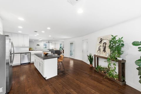 Tiny photo for 1612 Westmoor DR, Austin, TX 78723 (MLS # 9912889)