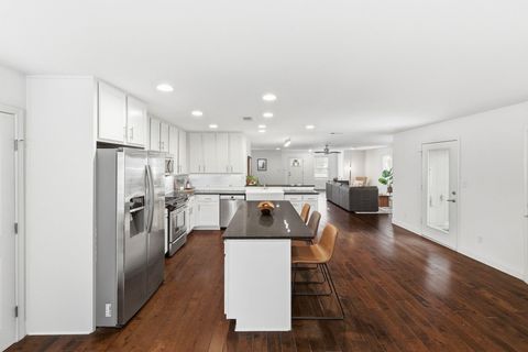 Tiny photo for 1612 Westmoor DR, Austin, TX 78723 (MLS # 9912889)