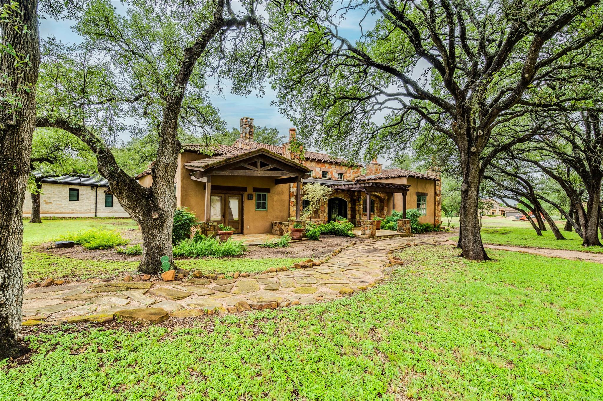 171 Oak Grove CV