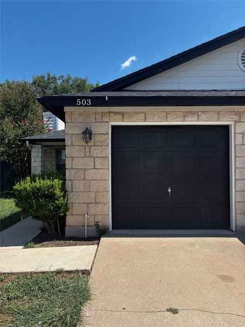 Photo of 503 Texas Ave, Round Rock, TX 78664 (MLS # 4976804)